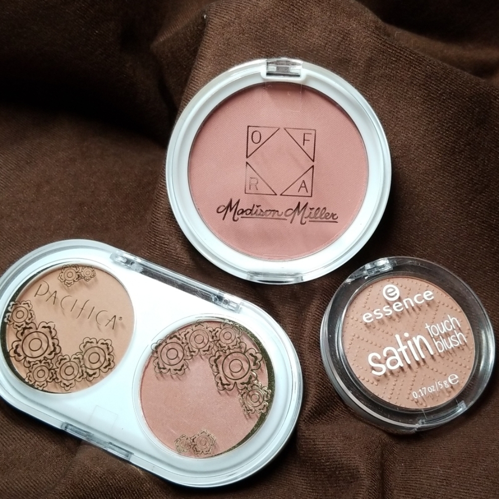 Blush Set